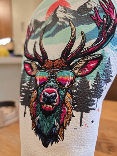 Color drip elk - color, fairway