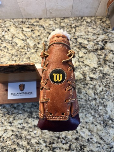 Baseball glove blade putter - glove,